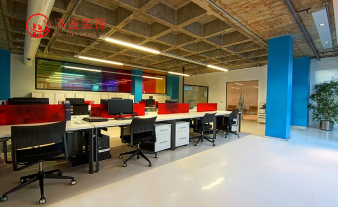 現(xiàn)代簡(jiǎn)約風(fēng)格辦公室裝修效果圖